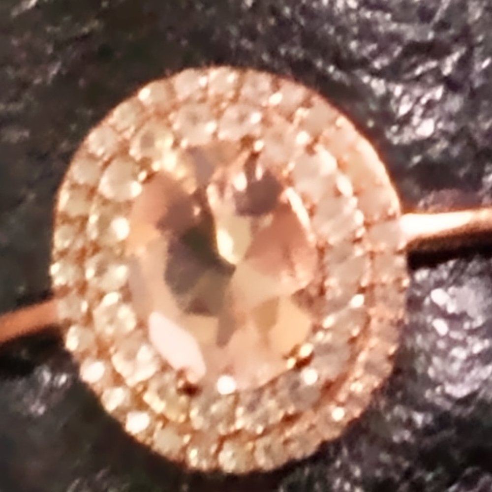 Morganite solitaire ring